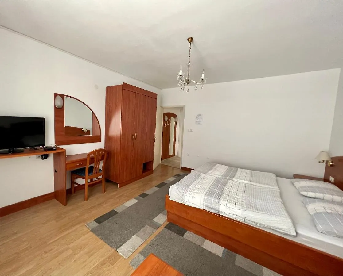 Apartments Matusan Palit 0*,  Croatia