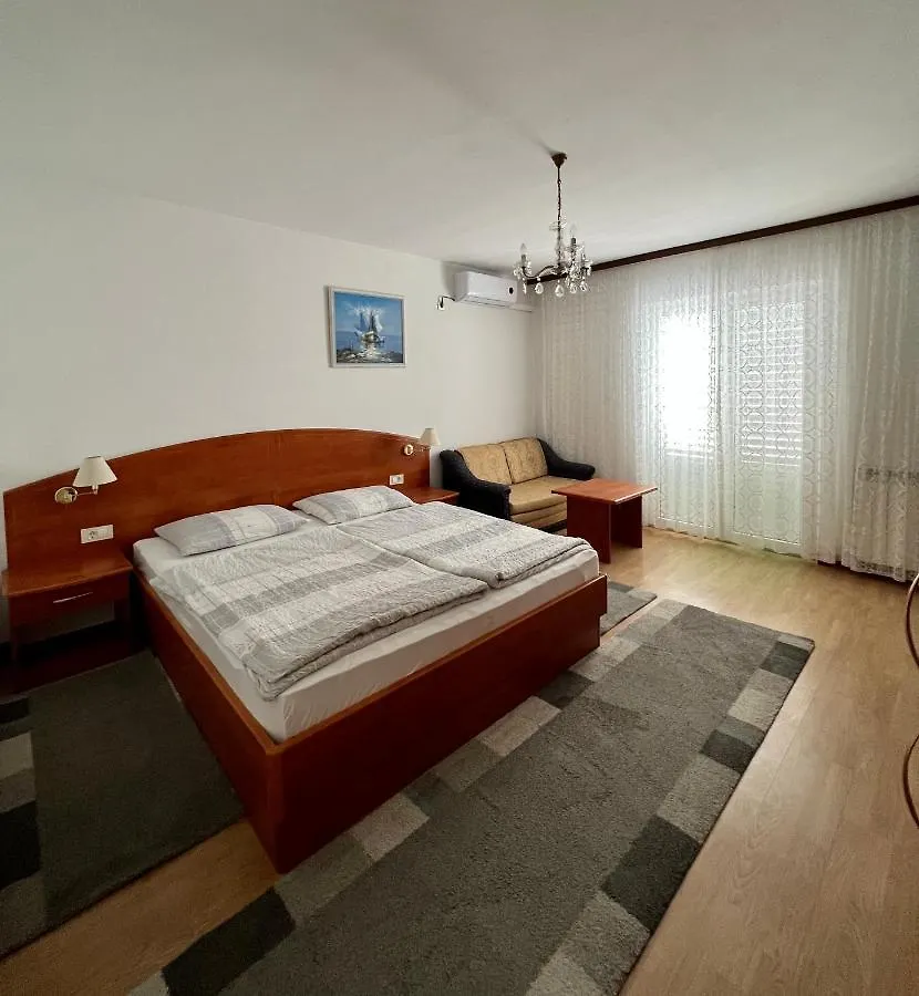 Apartments Matusan Palit