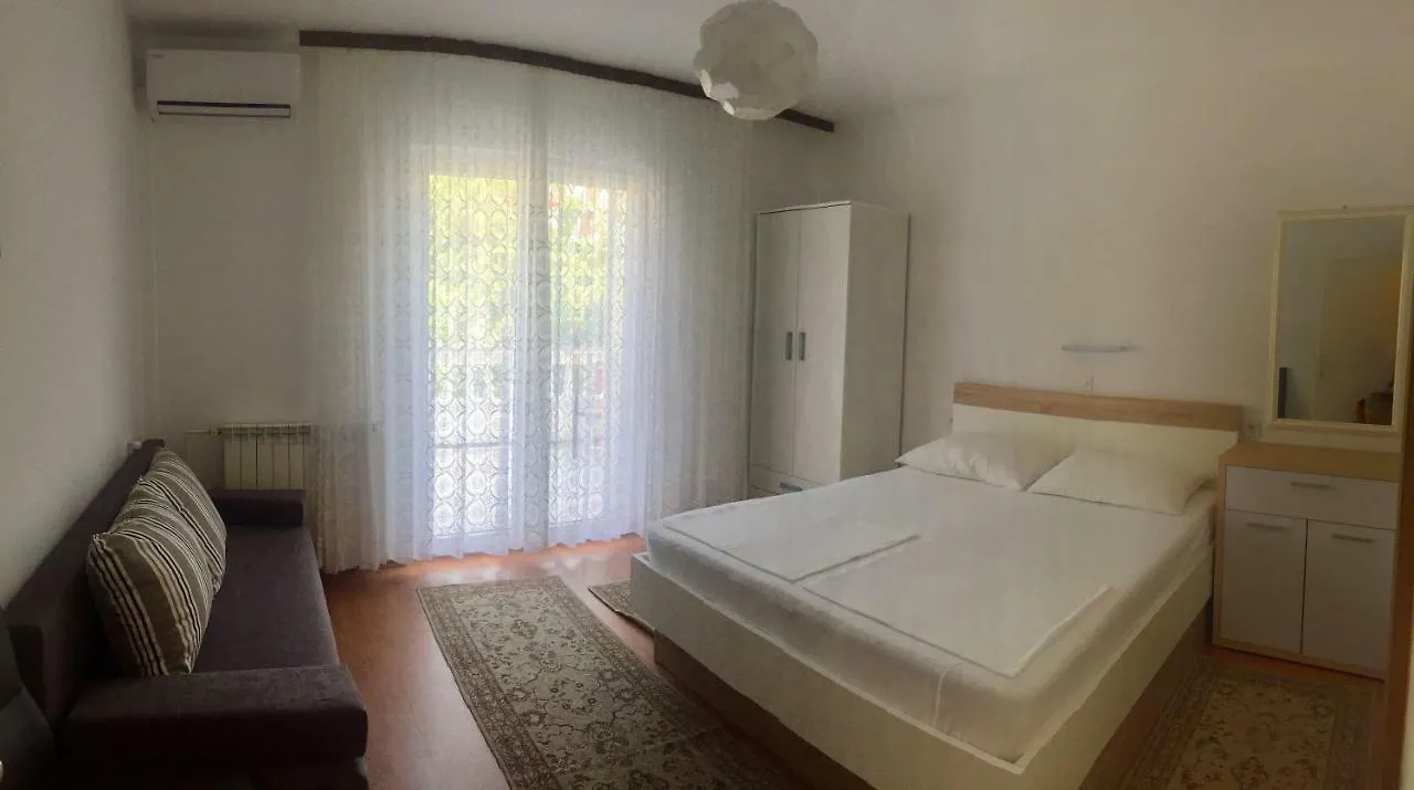 Apartments Matusan Palit 게스트하우스