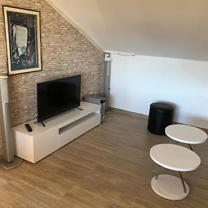 Appartamento Adriatic, Palit
